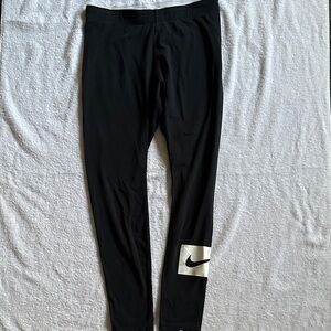 Nike Women’s Black Workout Leggings with Swoosh Logo Size Medium